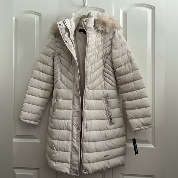 Kenneth Cole New York Quilted Ivory Puffer Jacket W Faux Fur Size S - Picture 5 of 11
